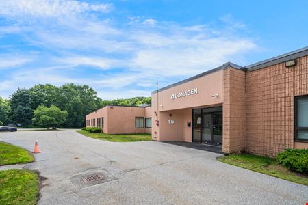 Retail space for Rent at 13-15 DeAngelo Dr, Bedford, MA in Bedford