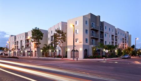 Retail space for Rent at Hollydale Plaza in South Gate