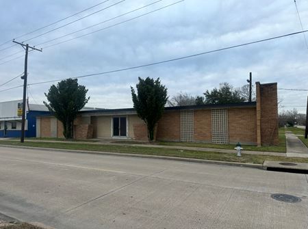 Commercial space at 1410 North St in Beaumont