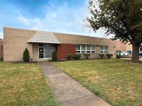 4425 James Pl