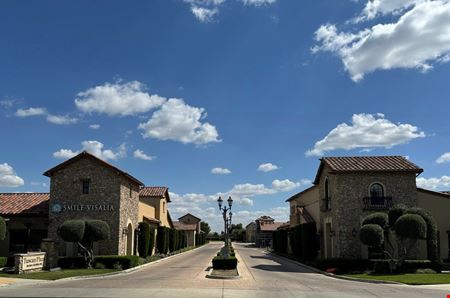 Commercial space at Tuscan Plaza in Visalia