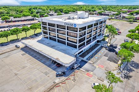 1600 E Pioneer Pkwy