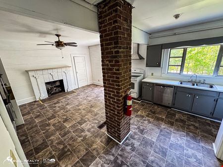 Newly Remodeled Commercial House with Retail Exposure | ±3,391 SF | Dawsonville, GA