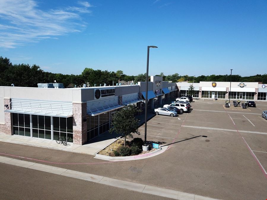 Winpark Place Retail Center - 6015 - 6103 Hillside
