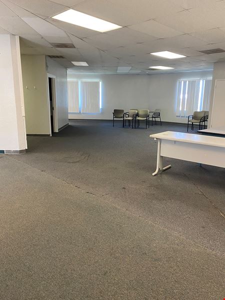 High Exposure Retail Space Available at Strip Mall in Clovis