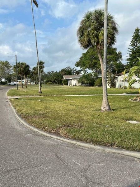Commercial space at Venetian Villas in St. Petersburg