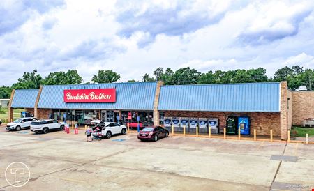 Retail space for Sale at Brookshire Brothers in Timpson