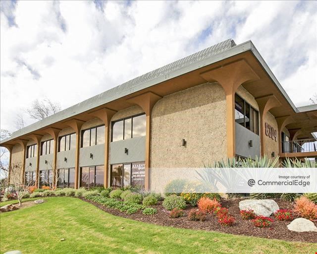 Kearny Office Park 8304 Clairemont Mesa Blvd, San Diego, CA 92111