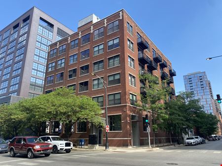 Office space for Sale at 106 N Aberdeen St in Chicago