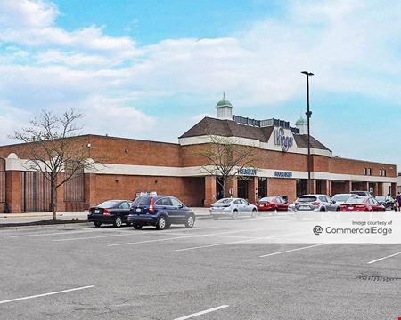 Retail space for Rent at Crown Point in Columbus