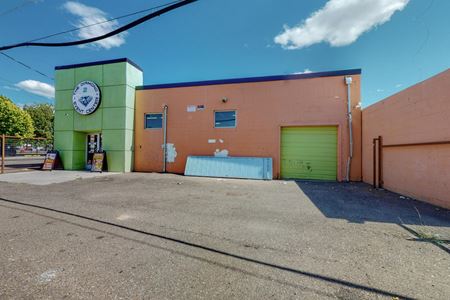 Industrial space for Rent at 5913 - 5915 Central Ave NE in Albuquerque