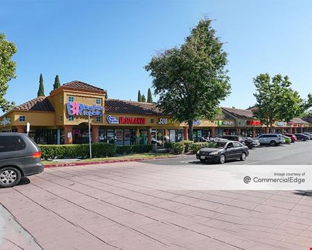 Retail space for Rent at Misson Plaza Shopping Center in Hayward