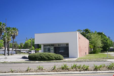 3942 N Tamiami Trail