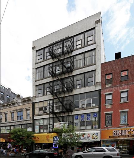 Office space for Rent at 275 Grand St in New York