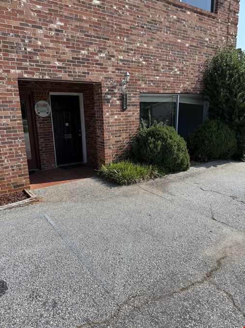 10139-A Clemson Blvd
