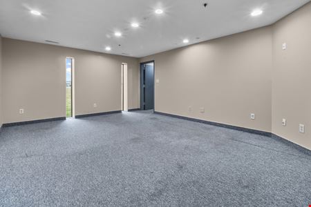 1,200 SF Office Space w/ Excellent Visibility