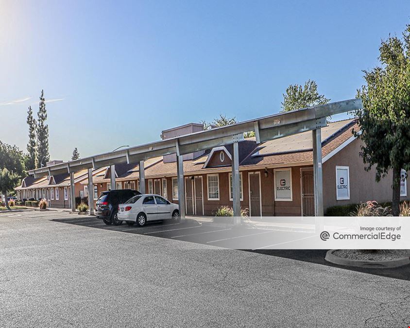 Lucido Properties - Fresno Office Space - N Maple