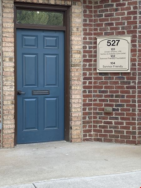 527 Keisler Dr Ste 102