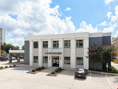 Former Bank Branch w/ Drive Thru in Downtown Baton Rouge