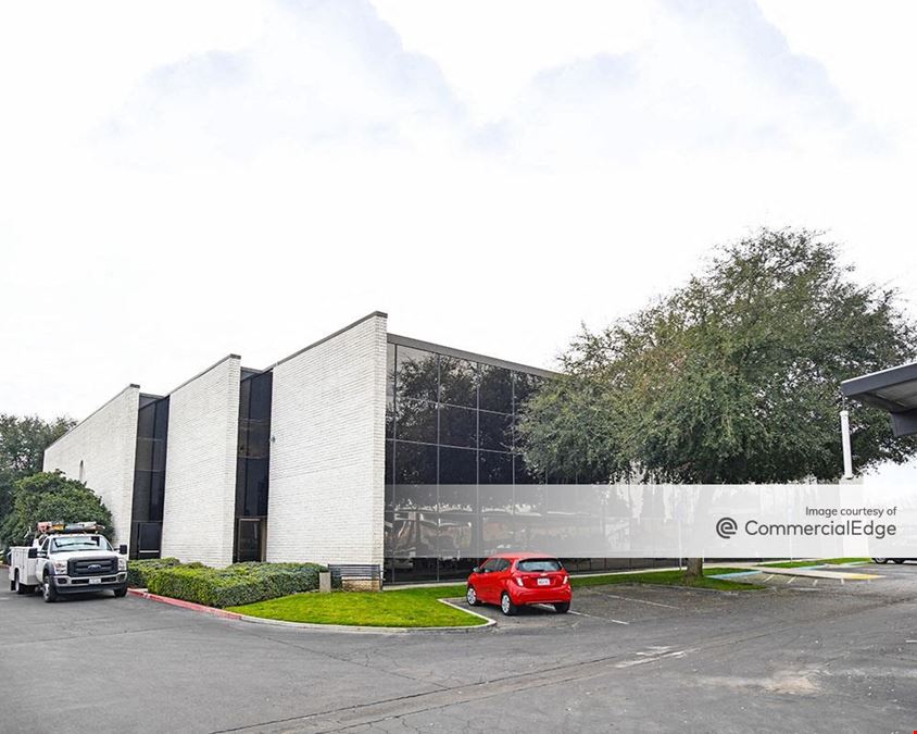 Valley Oak Executive Suites