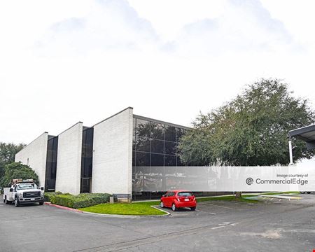 Office space for Rent at Valley Oak Executive Suites in Fresno