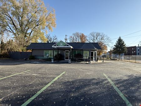 Retail space for Sale at 1301 Harrison St in Davenport