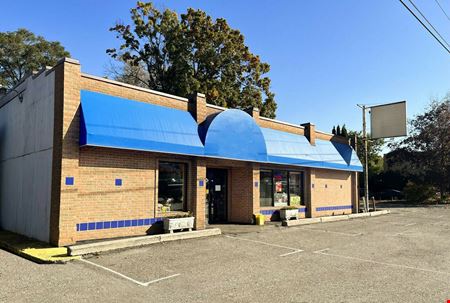 Commercial space at 2515 Union Lake Rd in Commerce Township