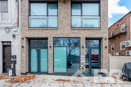 Retail space for Rent at 27-10 37th Ave in Long Island City