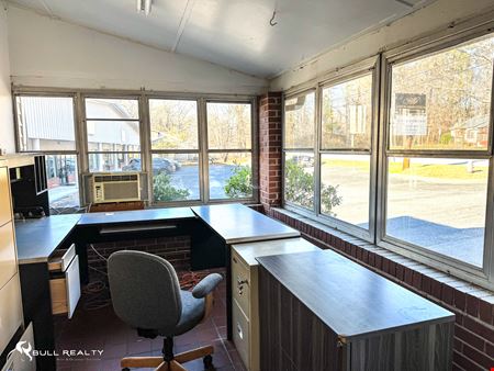 ±2,400 SF Freestanding Commercial Building