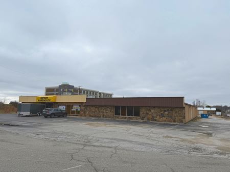 Retail space for Sale at 2920 South Rangeline Road in Joplin