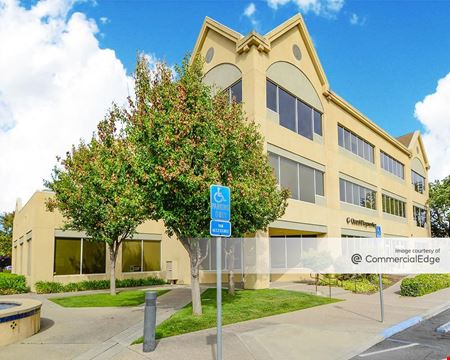 Office space for Rent at Fairfield West Plaza - 1411 Oliver Road in Fairfield