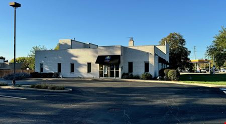 Commercial space at 180 S. 8th Street in West Dundee