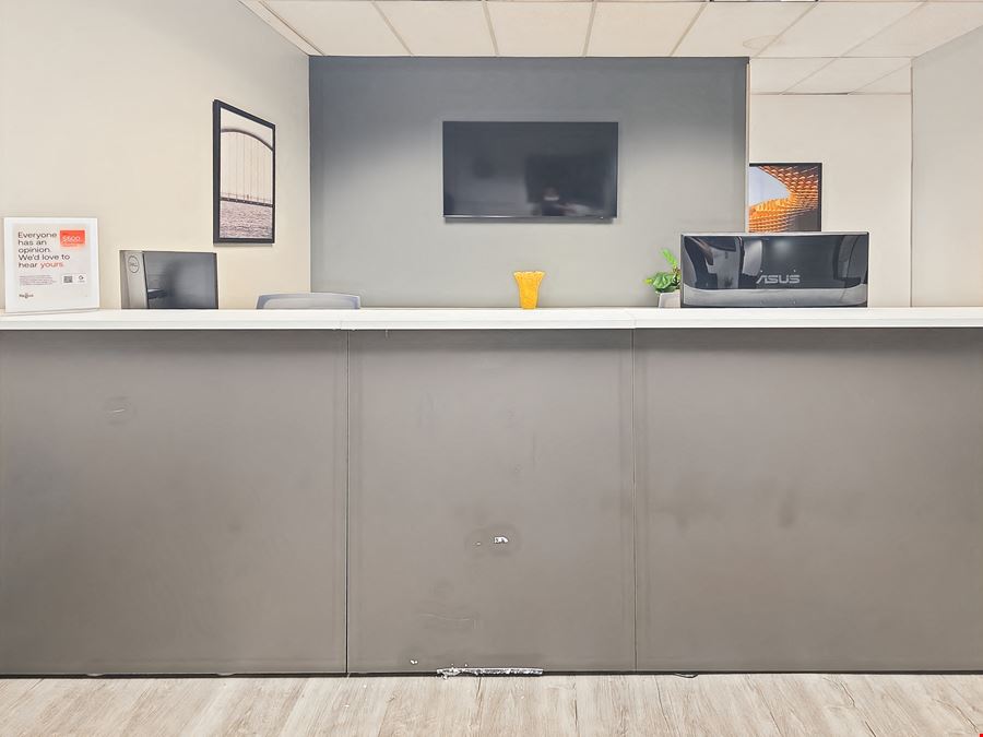 Regus - Clackamas - Three Town Center