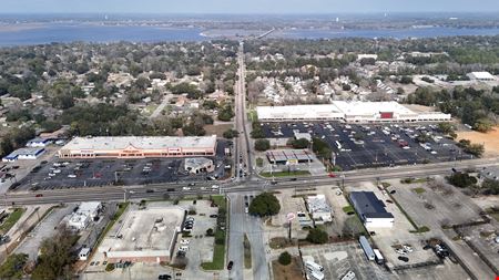 +/-3,000 SF Retail Unit in The Shoppes at Popps Ferry
