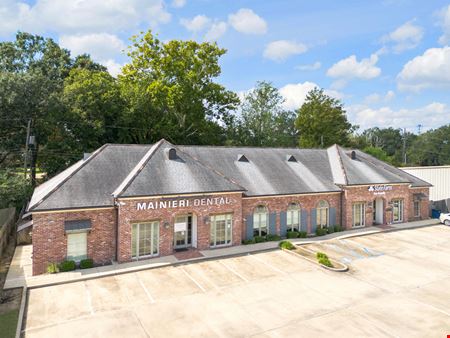 2,500 SF Dental Office Condo near Perkins & Siegen Intersection