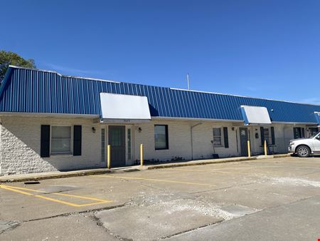 670 & 1,216 SQ.FT. FOR LEASE