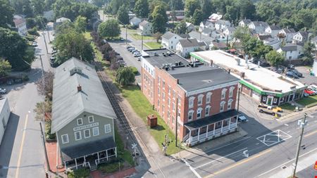 30 Bridge St