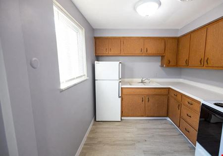 Broadway Manor Apartments