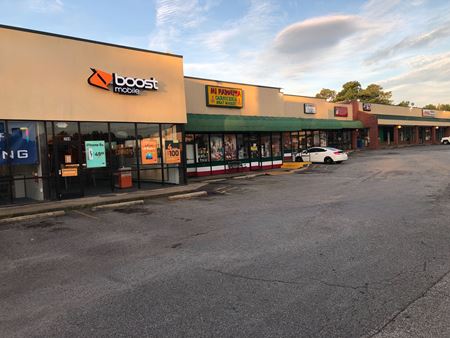 Retail space for Rent at Woodstock Village || in Woodstock