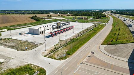 Retail space for Rent at 206 I-35 in Eddy