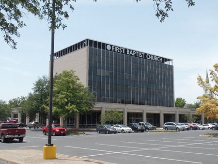 Office space for Rent at Downtown Arlington Wade Office Building Leasing in Arlington