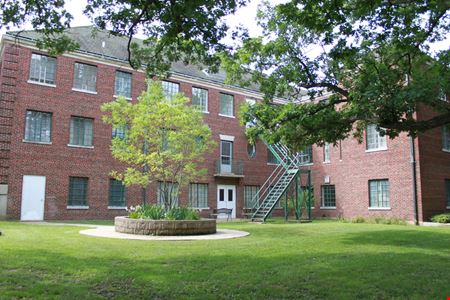 Woodridge Professional Building