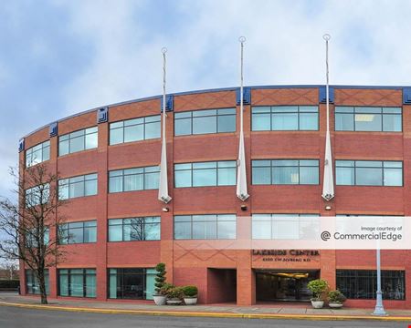 Office space for Rent at Lakeside Center in Tualatin