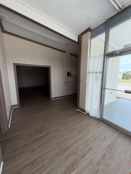 1102 Meeting St