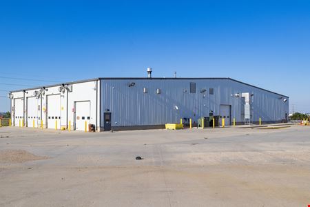 ±13,800 SF Industrial Facility – Ideal for Heavy Equipment, Trucking & More