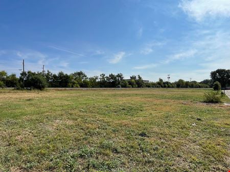 Prime Lot For Sale In Industrial Park