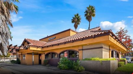Retail space for Sale at Pizza Hut - Lake Elsinore in Lake Elsinore