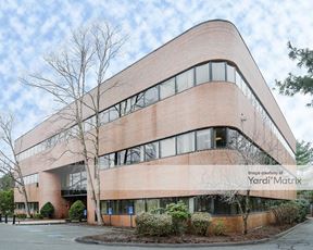 275 Turnpike Executive Park