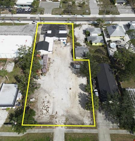 Freestanding Office/Retail on 1/2 Acre