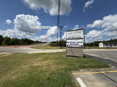 Flex/Warehouse Suites | 1,250–2,500 SF | 3-Phase Power | FM 306 | Spring Branch, TX